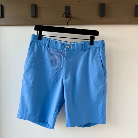 Peter Millar Men’s Golf Shorts - Size 32 - 9 inch Inseam - Performance Polyester - Picture 1 of 10